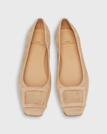 Load image into Gallery viewer, Buckle Shoe in Camel Suede

