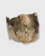 Load image into Gallery viewer, Eucalyptus Leaves Cuff in Tumbaga
