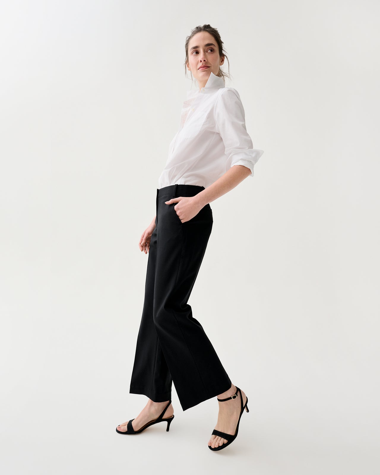 Frankie Cropped Pant in Black Bi-Stretch Tropical Wool