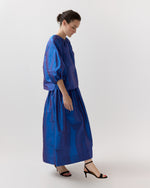 Load image into Gallery viewer, Savannah Top in Wave Iridescent Silk Shantung