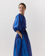 Load image into Gallery viewer, Savannah Top in Wave Iridescent Silk Shantung