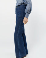 Load image into Gallery viewer, Camille Patch-Pocket Jean in 2-Year Indigo Stretch Denim