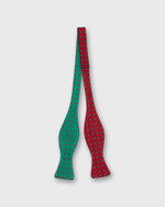 Load image into Gallery viewer, Silk Bow Tie in Red/Green Dots