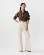 Load image into Gallery viewer, Camille Patch-Pocket Jean in Natural Stretch Denim