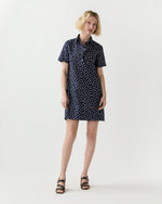 Load image into Gallery viewer, Short-Sleeved Popover Dress in Navy Daisy Crinkle Cotton