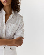 Load image into Gallery viewer, Weekender Shirt in White/Red/Blue Fil Coupé Poplin