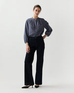 Load image into Gallery viewer, Sienna Top in Navy/Ivory Check Crinkle Cotton