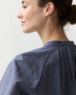 Load image into Gallery viewer, Sienna Top in Navy/Ivory Check Crinkle Cotton