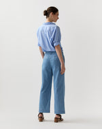 Load image into Gallery viewer, Frankie Cropped Pant in 7-Year Indigo Lightweight Denim
