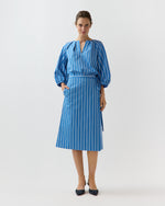 Load image into Gallery viewer, Victoria Blouse in Blue/White Variegated Stripe Poplin
