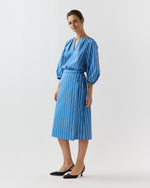 Load image into Gallery viewer, Morgan Skirt in Blue/White Variegated Stripe Poplin