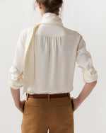 Load image into Gallery viewer, Wraparound Belt in Cognac Leather