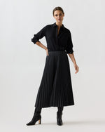Load image into Gallery viewer, Classic Blouse in Black Silk Crepe De Chine