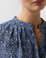 Load image into Gallery viewer, Sienna Top in Blue/Multi Small Floral Crinkle Cotton