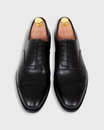 Load image into Gallery viewer, Cap-Toe Oxford in Black Calfskin
