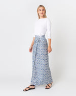 Load image into Gallery viewer, Ashley Pareo in Blue Emery Walk Liberty Fabric