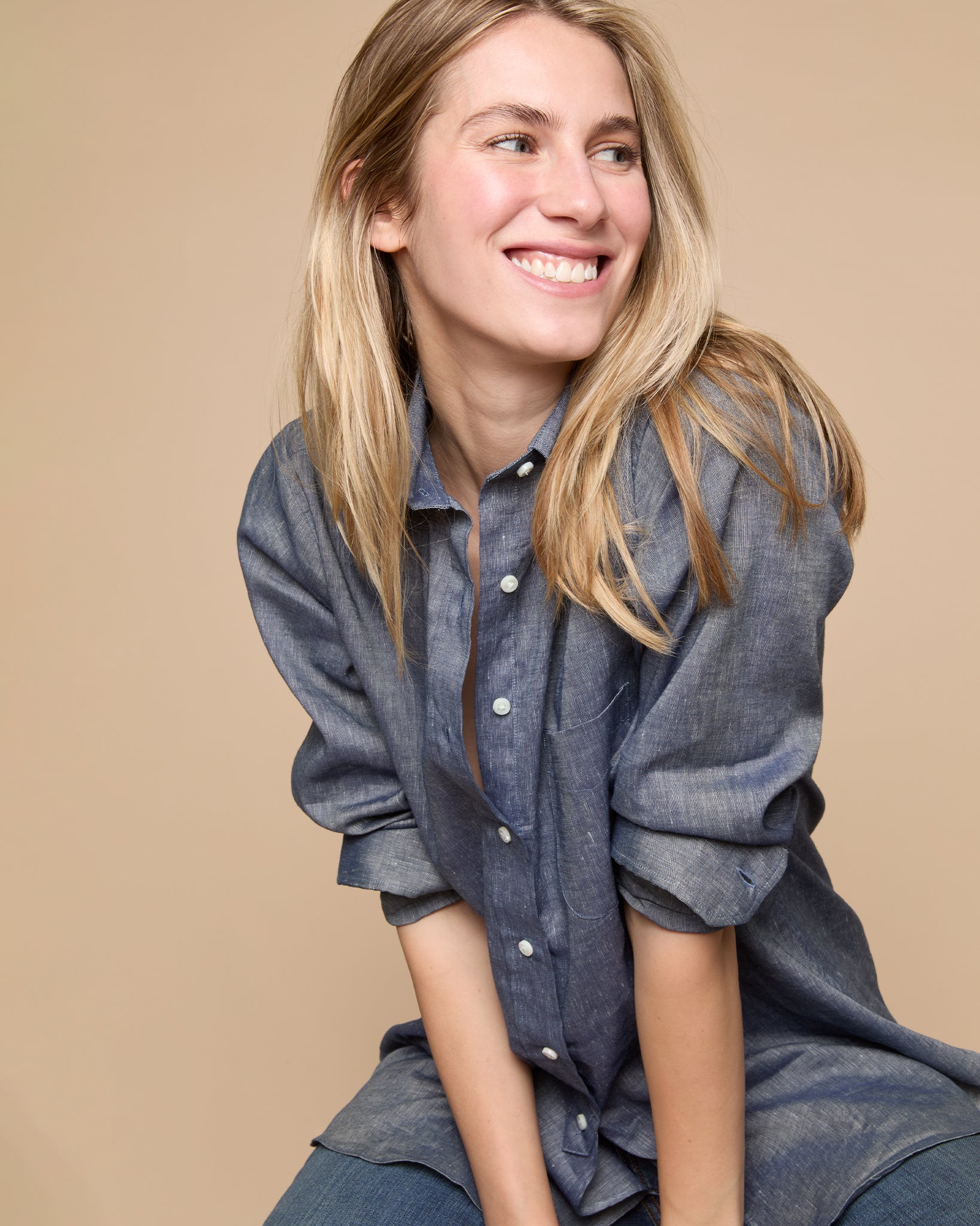 Boyfriend Shirt in Indigo Cotolino Chambray