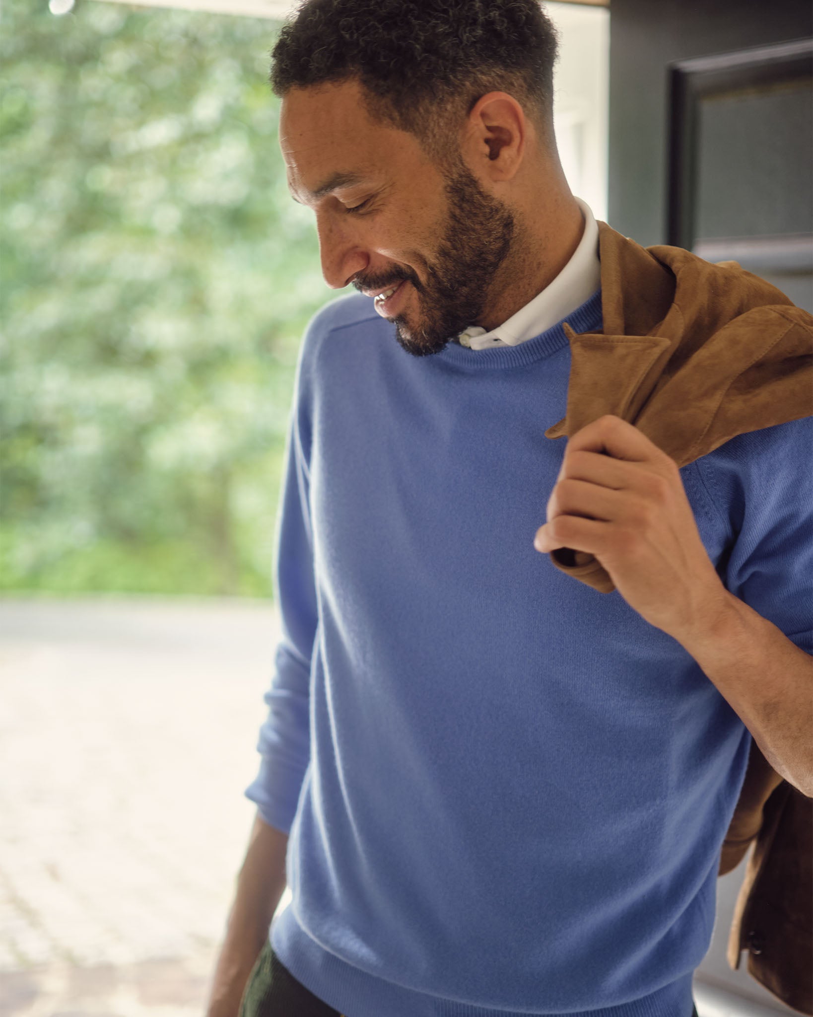 Classic Crewneck Sweater in Ocean Cashmere