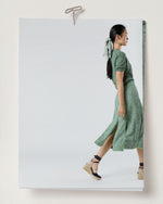 Load image into Gallery viewer, Kyle Skirt in Grass/Multi Speckled Tweed
