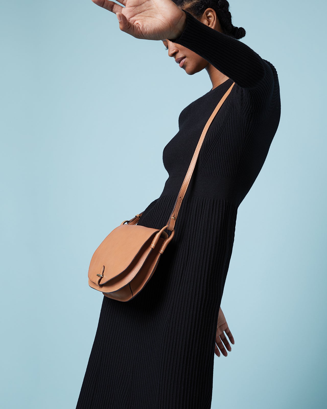 Medium Accordion Clara Crossbody Bag in Natural Leather Shop Ann