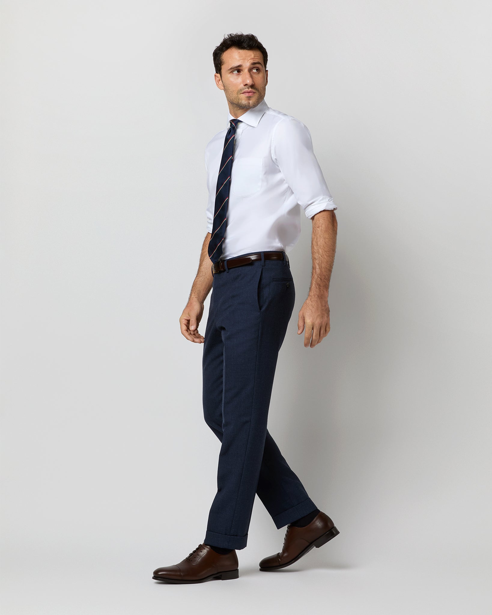 Spread Collar Dress Shirt in White Roxford