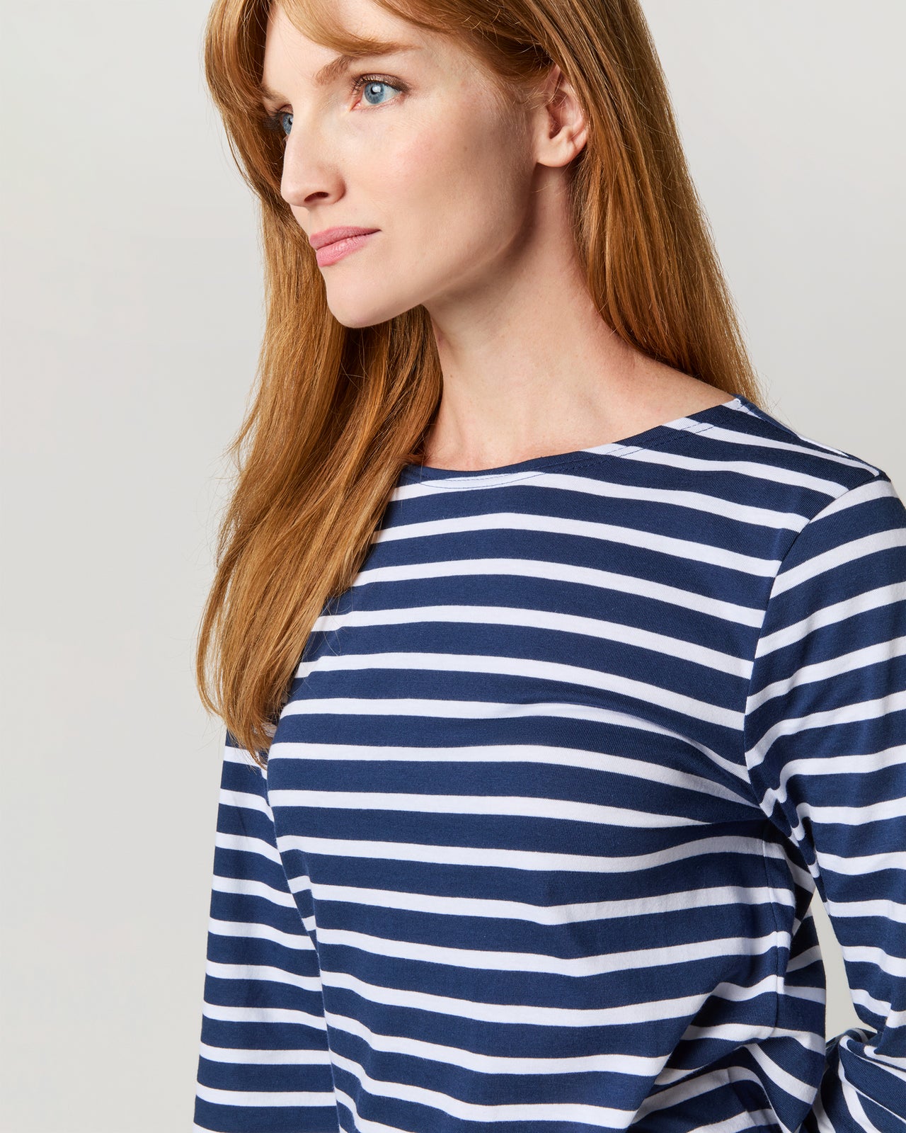 Modern Minquiers Tee in Marine/Neige Stripe