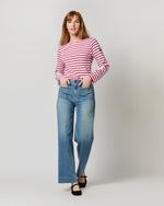 Load image into Gallery viewer, Modern Minquiers Tee in Neige/Tulip Stripe
