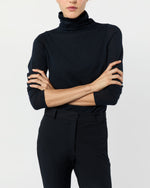 Load image into Gallery viewer, New Eliston Pant in Navy
