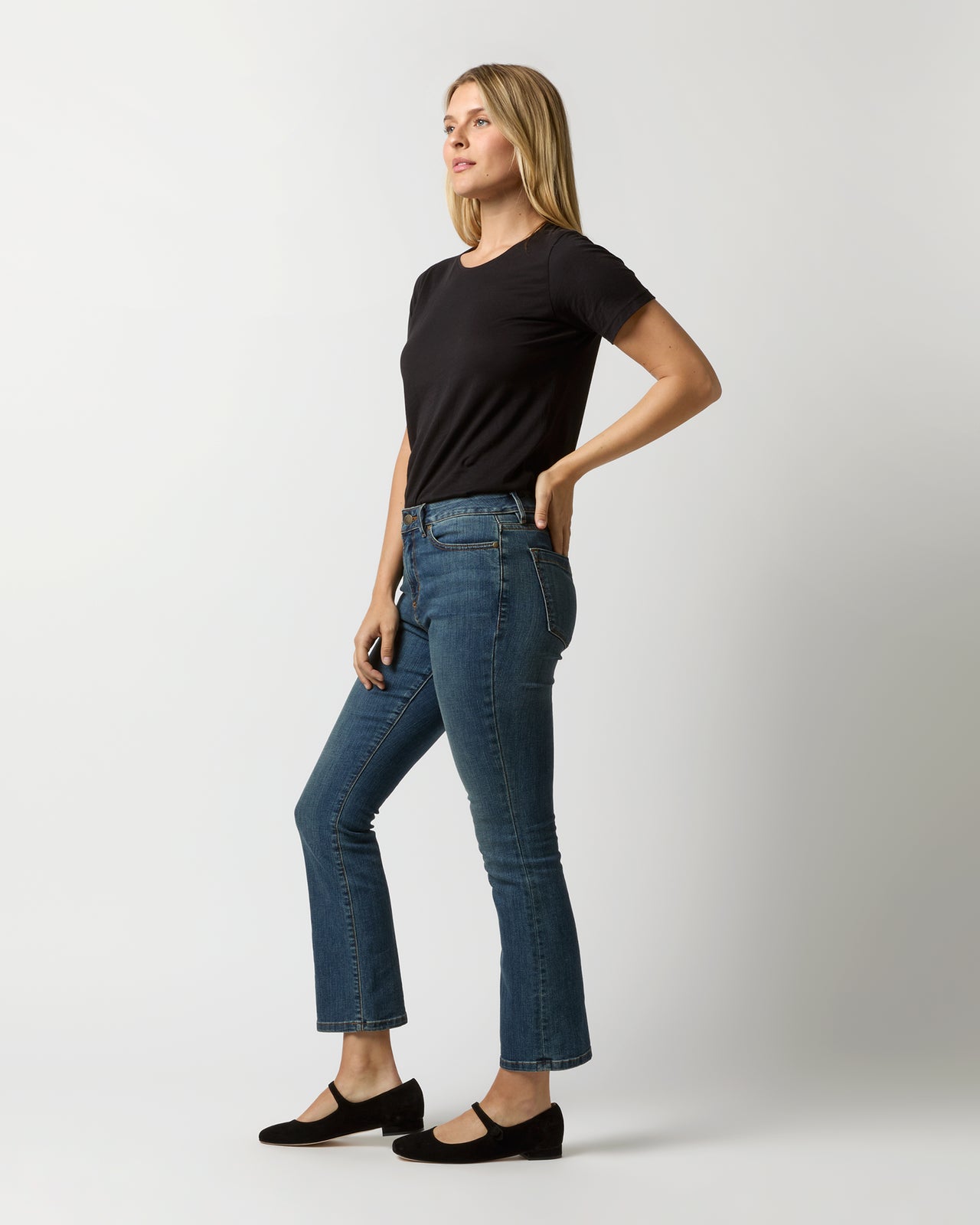 Short-Sleeved Relaxed Tee in Black Pima Cotton