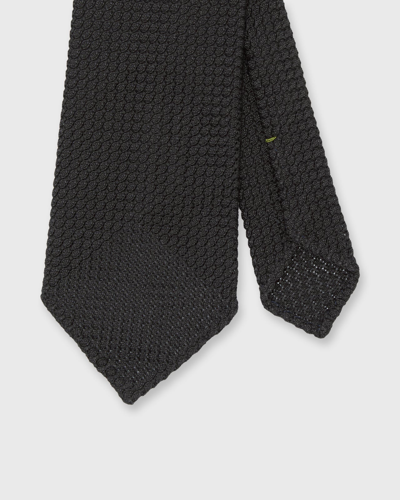 Hand-Rolled Silk Grosso Grenadine Untipped Tie in Black