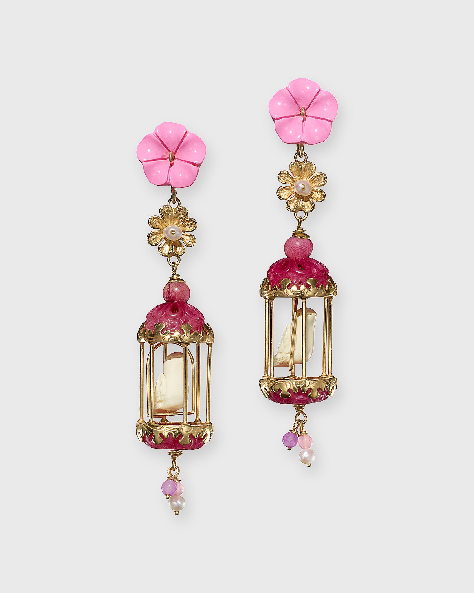 Aviary Classic Earrings in Gold/Bubble Pink/Fuchsia/White