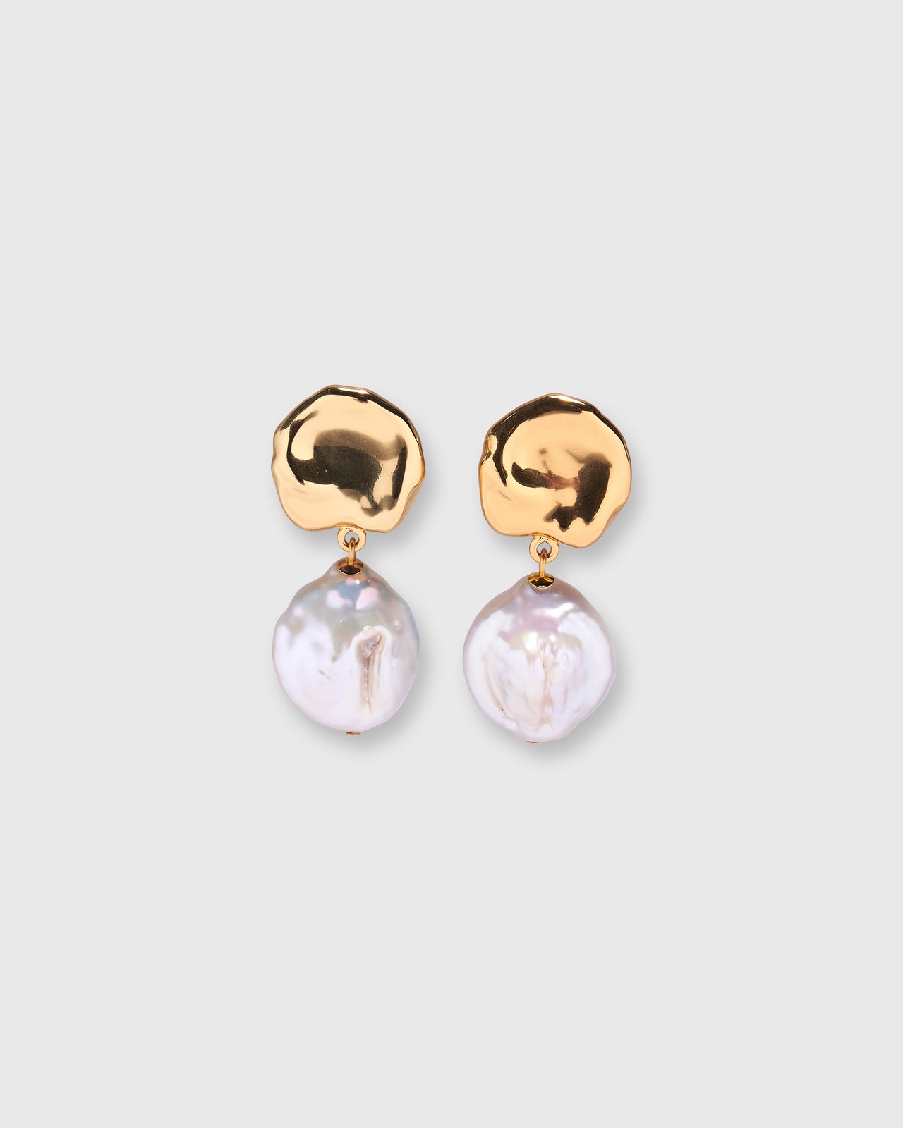 Coin Reflection Earrings in Gold/Pearl