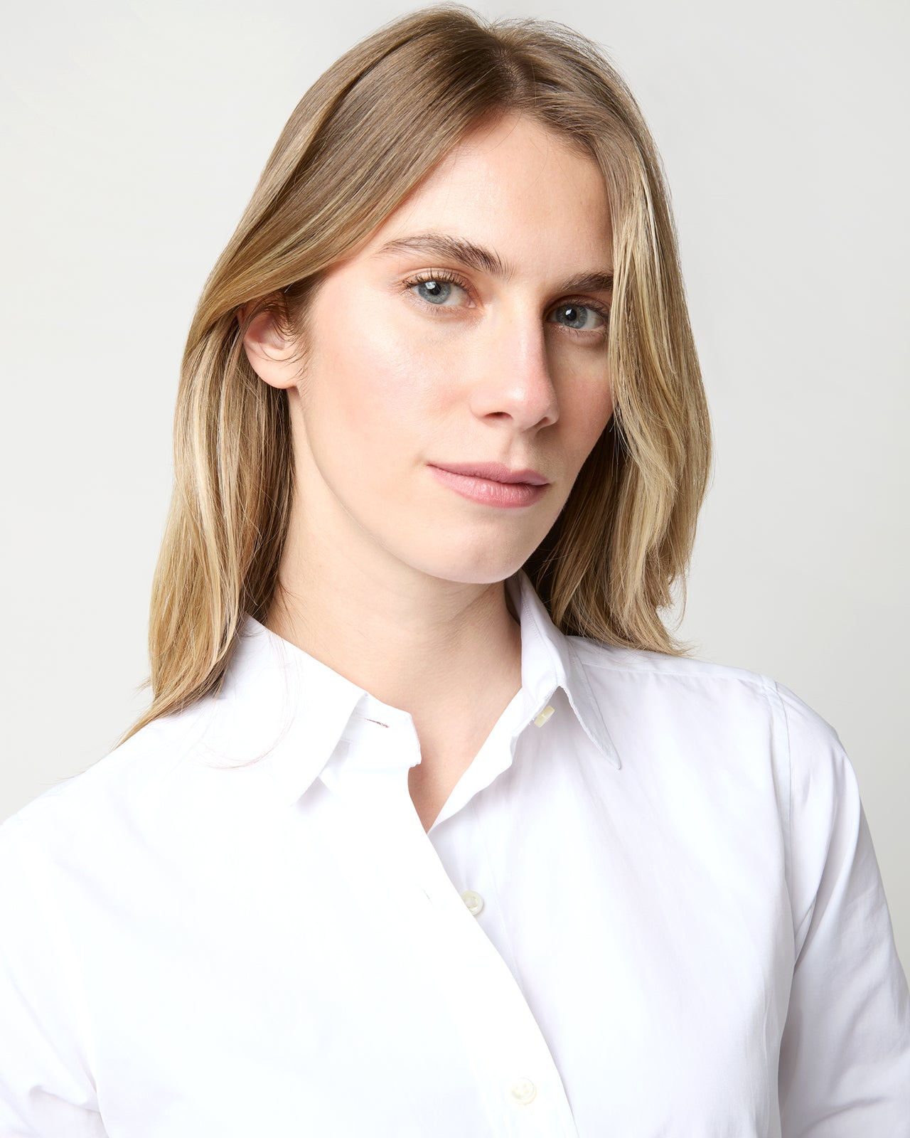 Icon Shirt in White Poplin