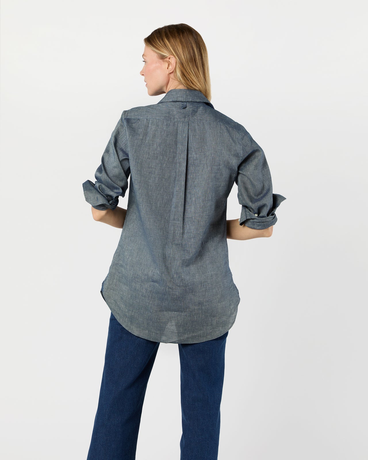 Boyfriend Shirt in Indigo Cotolino Chambray