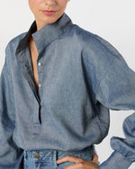 Load image into Gallery viewer, Anaya Popover Shirt in Indigo Cotolino Chambray
