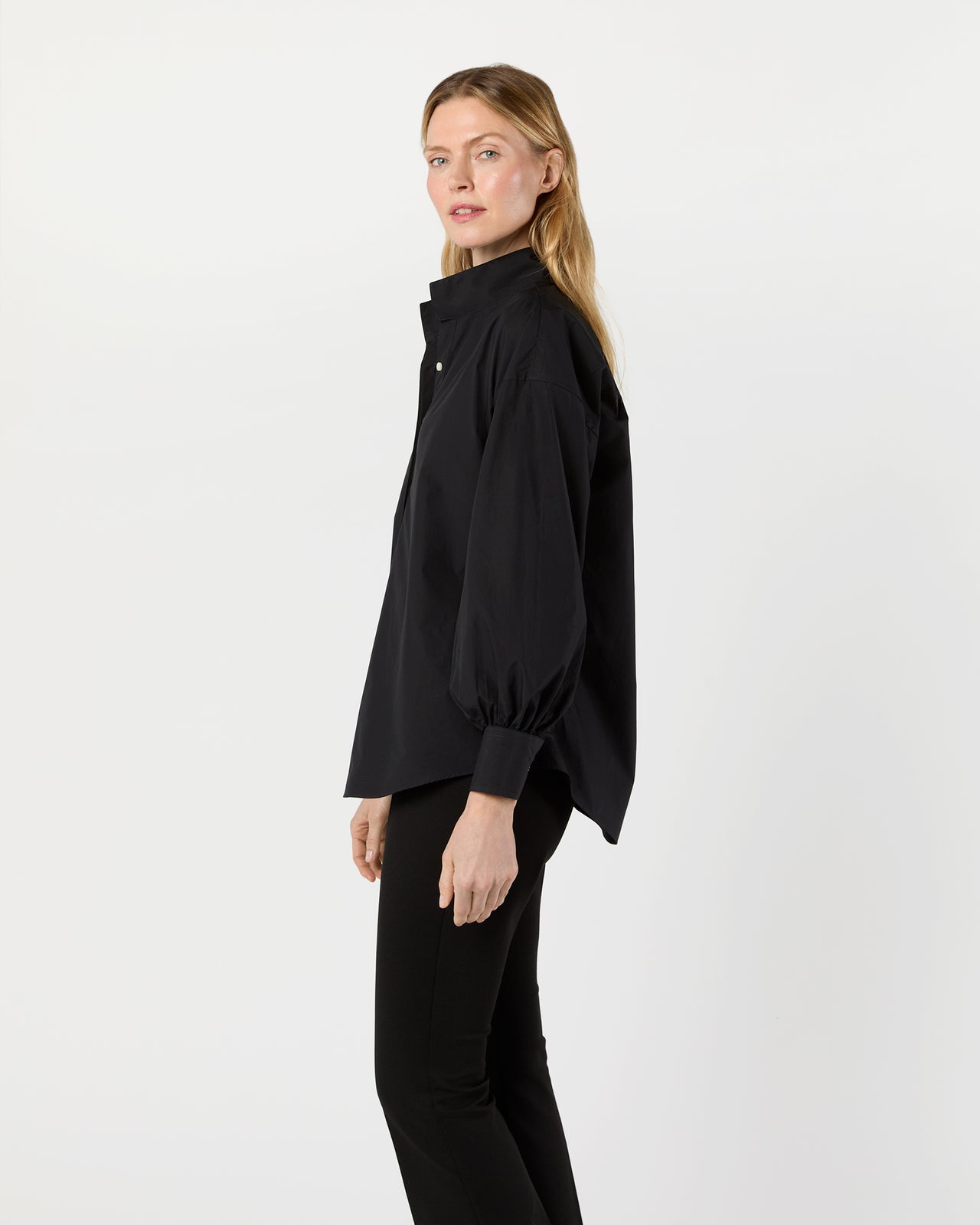 Anaya Popover Shirt in Black Poplin