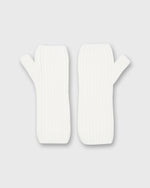 Load image into Gallery viewer, Cashmere-Ribbed Wristwarmer in White
