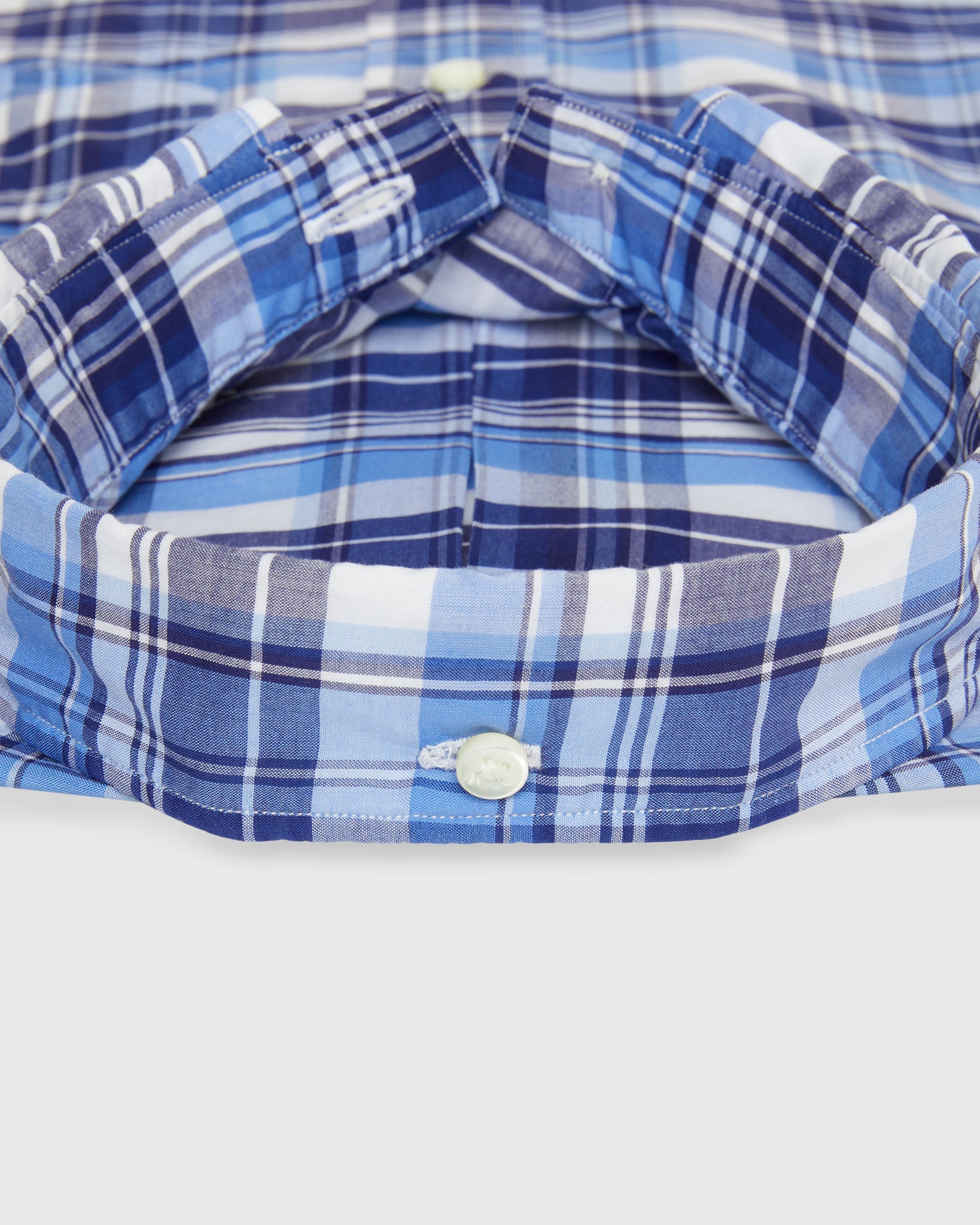Short-Sleeved Button-Down Sport Shirt in Blue/White Multi Plaid Poplin