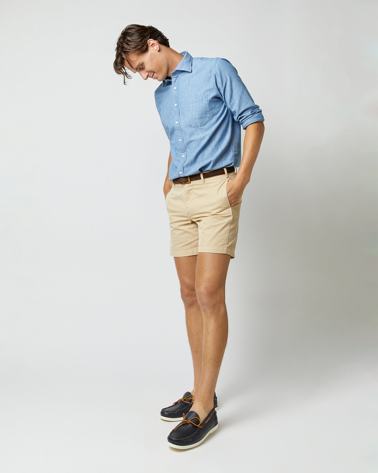 Garment-Dyed Short in Khaki AP Twill