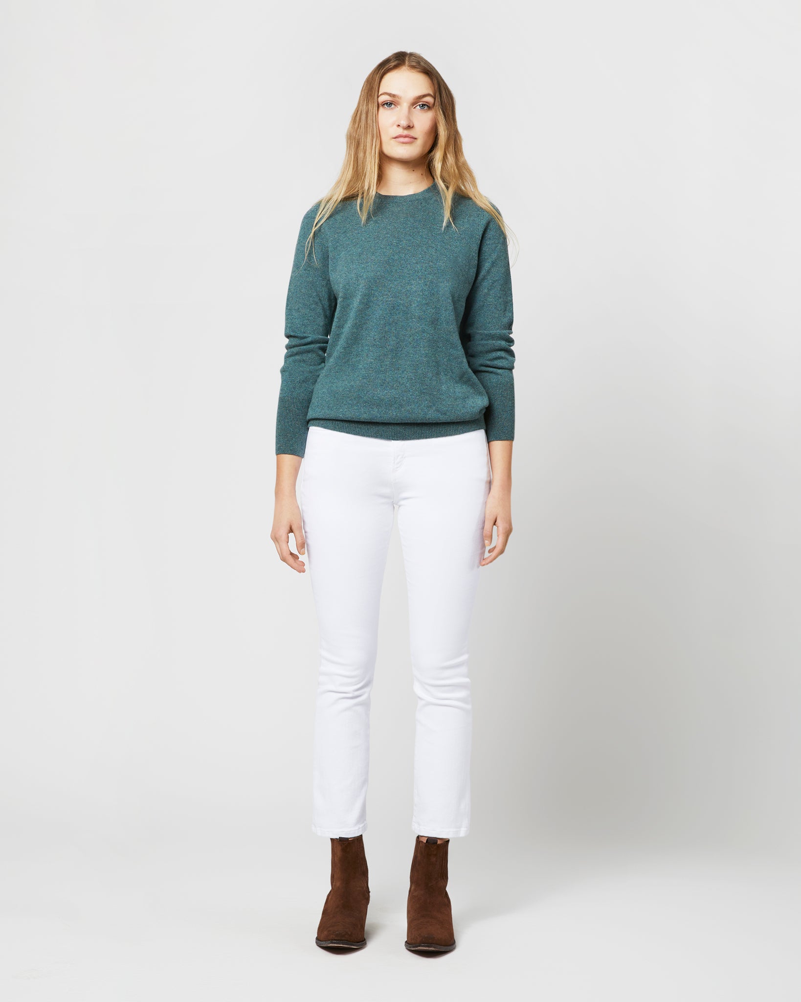 Cydney Boyfriend Crewneck Sweater in Heather Pine Cashmere