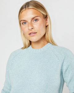 Eli Mid-Gauge Crewneck Sweater in Jade Cashmere