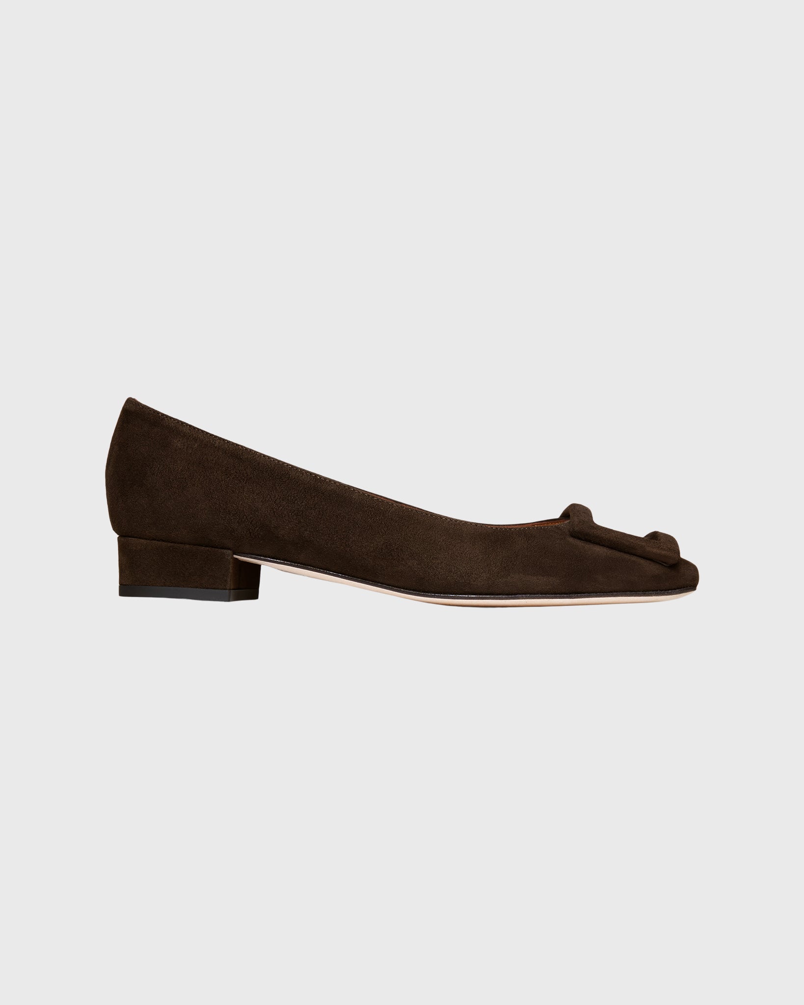 Buckle Shoe in Chocolate Suede