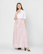 Load image into Gallery viewer, Reversible Pleated Wrap Skirt in Light Pink/Red Silk Taffeta
