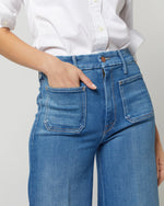 Load image into Gallery viewer, The Patch Pocket Roller Jean in Eager Beaver
