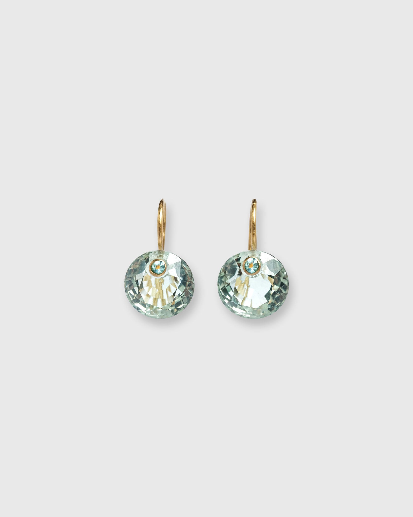 Small Round Gem Earrings in Green Quartz/Apatite