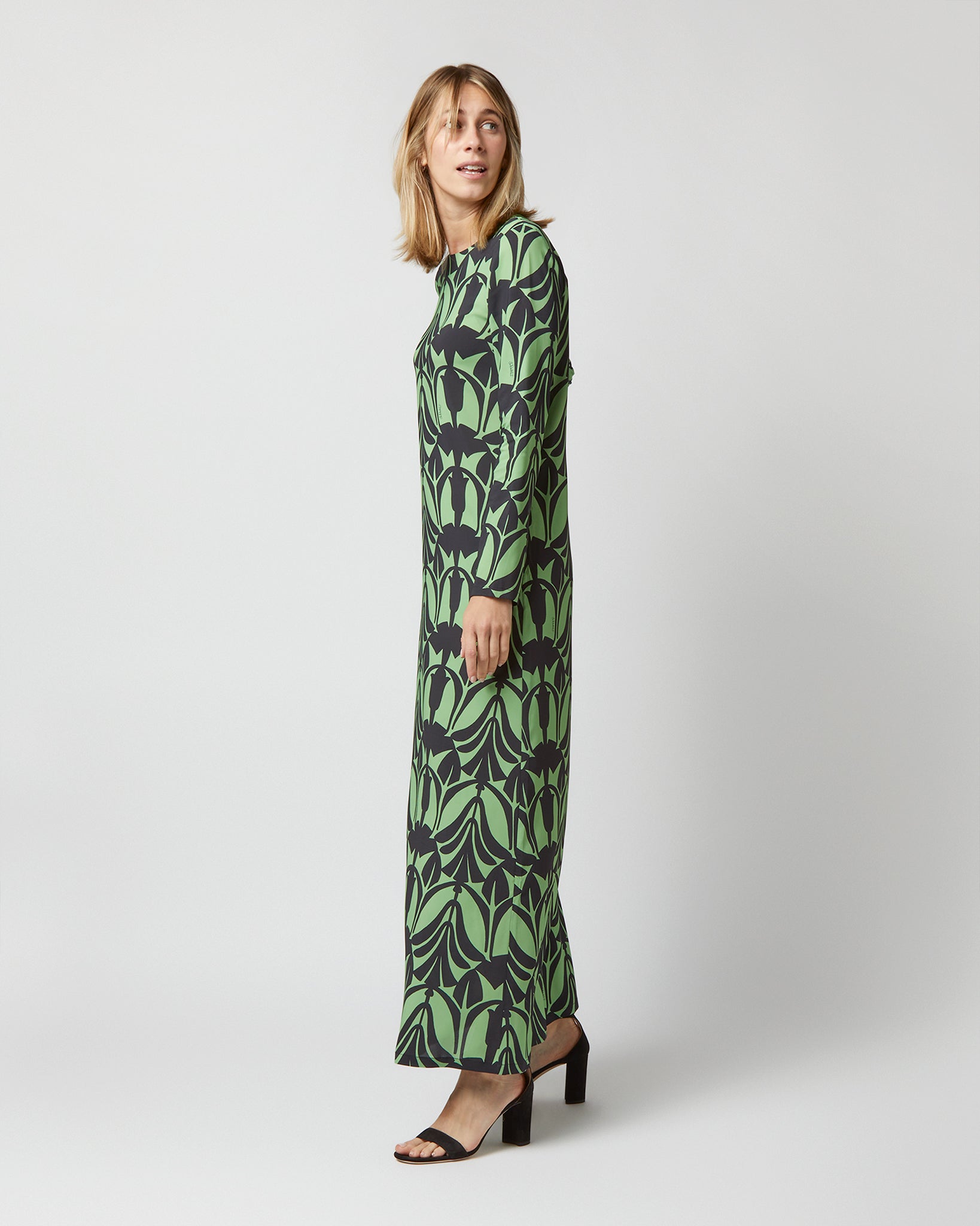 Long Sleeve Swing Dress in Papyrus Green Sabl | Shop Ann Mashburn Long Sleeve Swing Dress in Papyrus Green Sabl | Shop Ann Mashburn