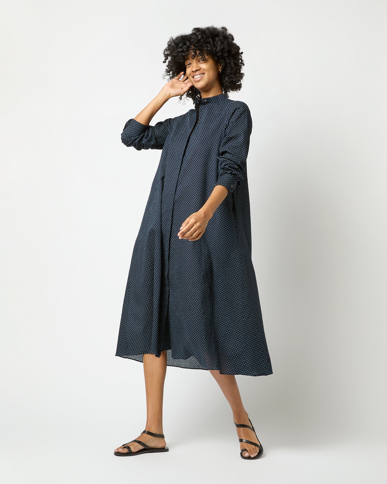 Long-Sleeved Gianna Dress in Navy/Green Small Dot Seersucker