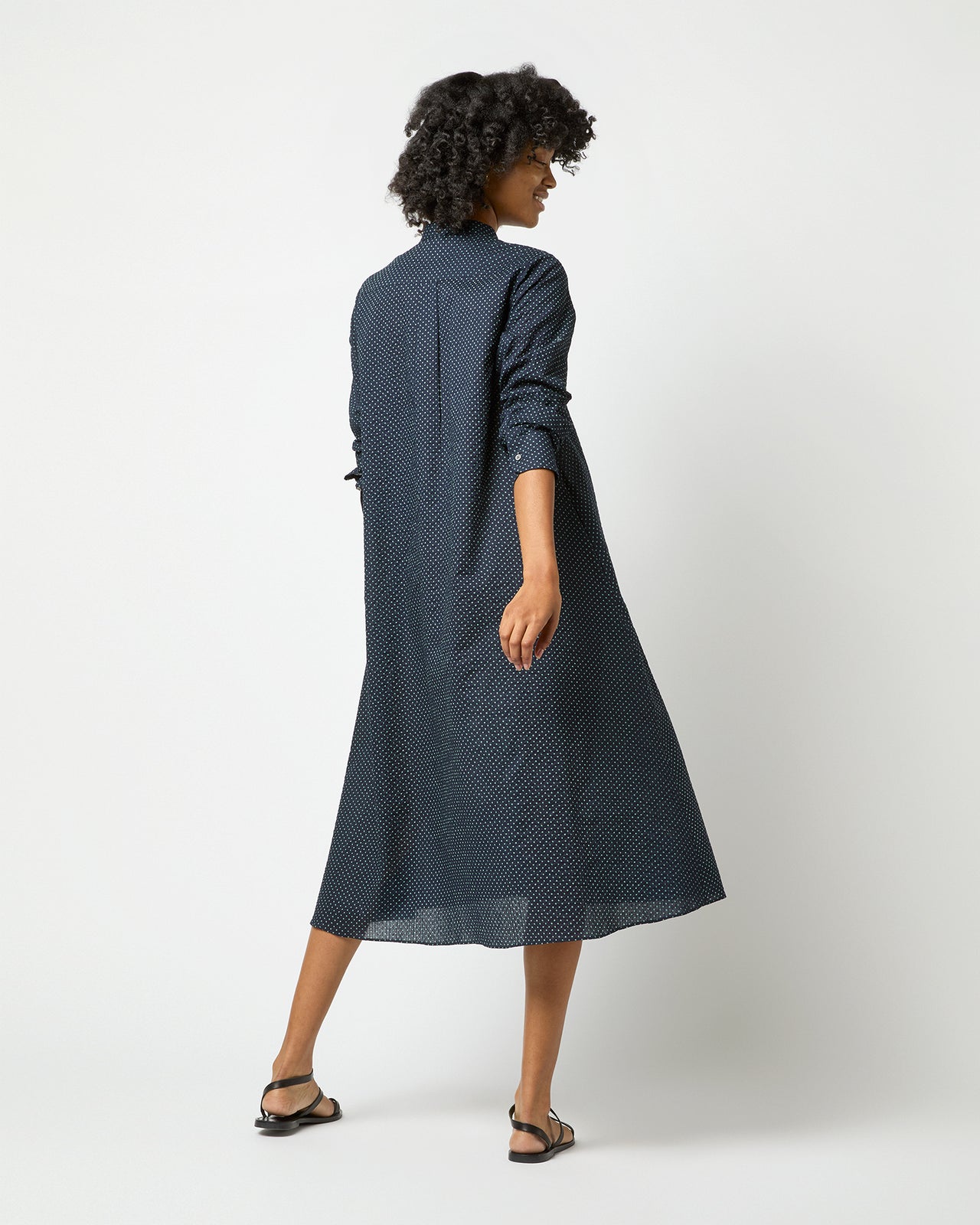 Long-Sleeved Gianna Dress in Navy/Green Small Dot Seersucker