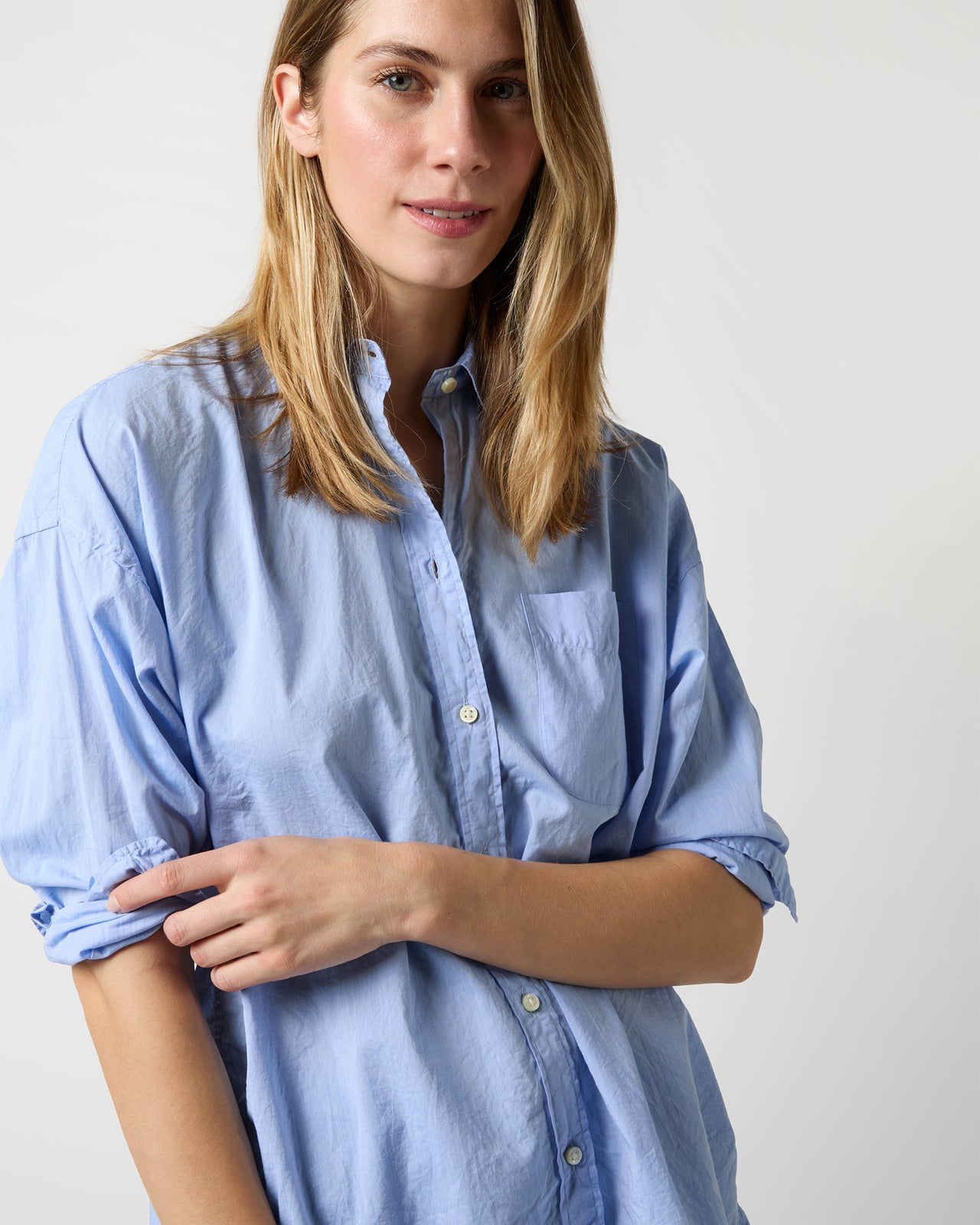Weekender Shirt in Sky Summer Cloth