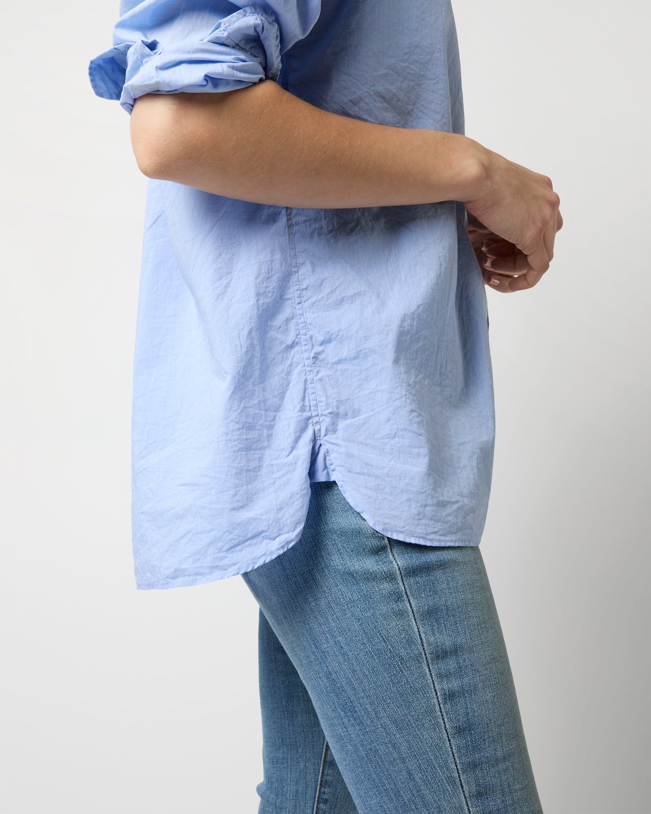 Weekender Shirt in Sky Summer Cloth